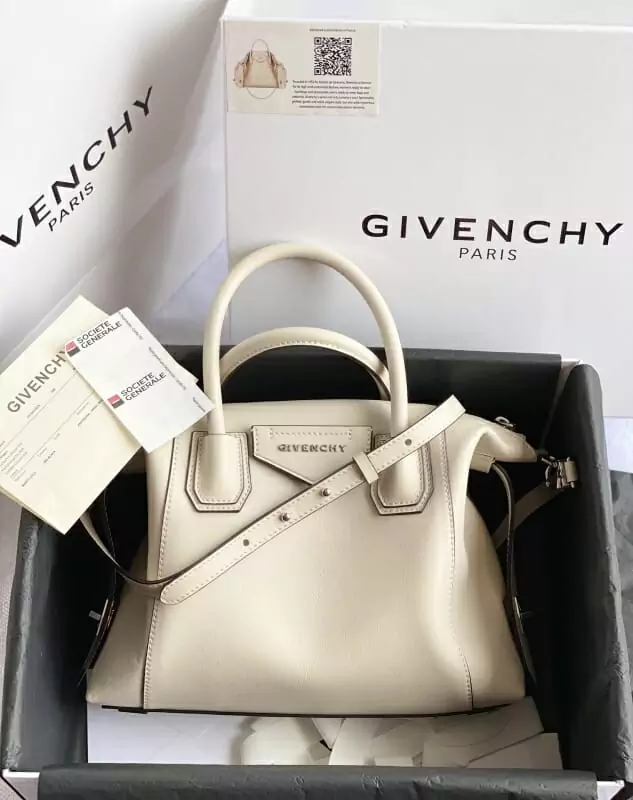 givenchy aaa qualite sac a main  pour femme s_103bb53